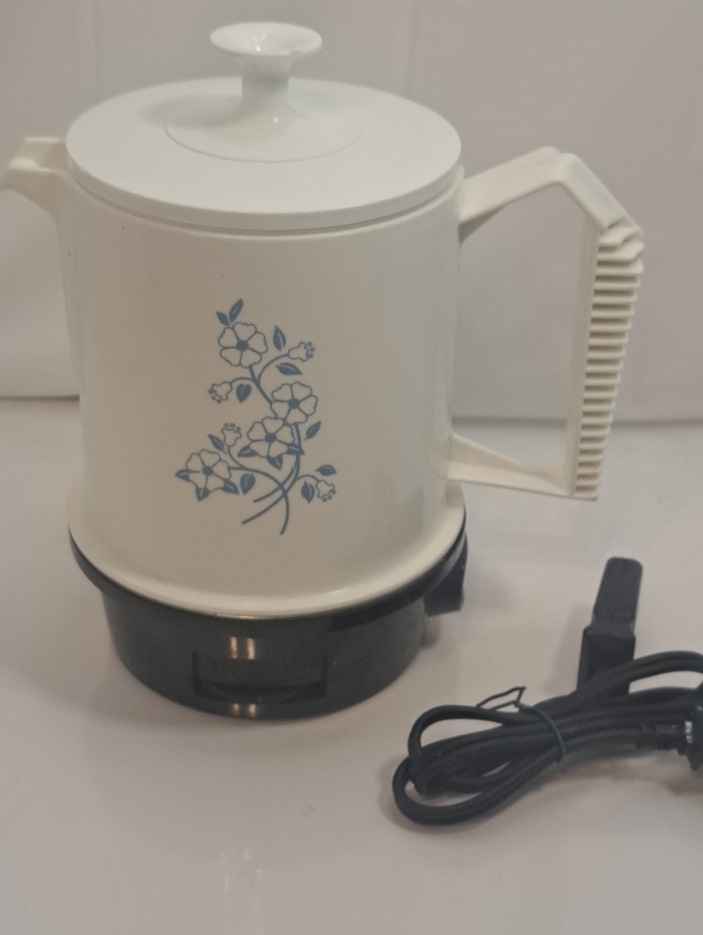Vintage MCM Regal Poly Hot Pot 5 Cup Electric Tea Warmer Blue Flowers WORKS